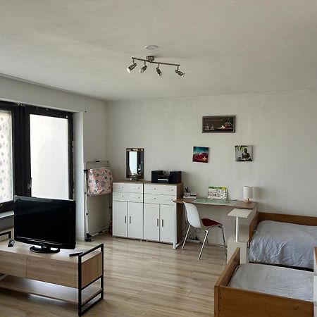 2-5 Bettzimmer Креглинген Екстериор снимка